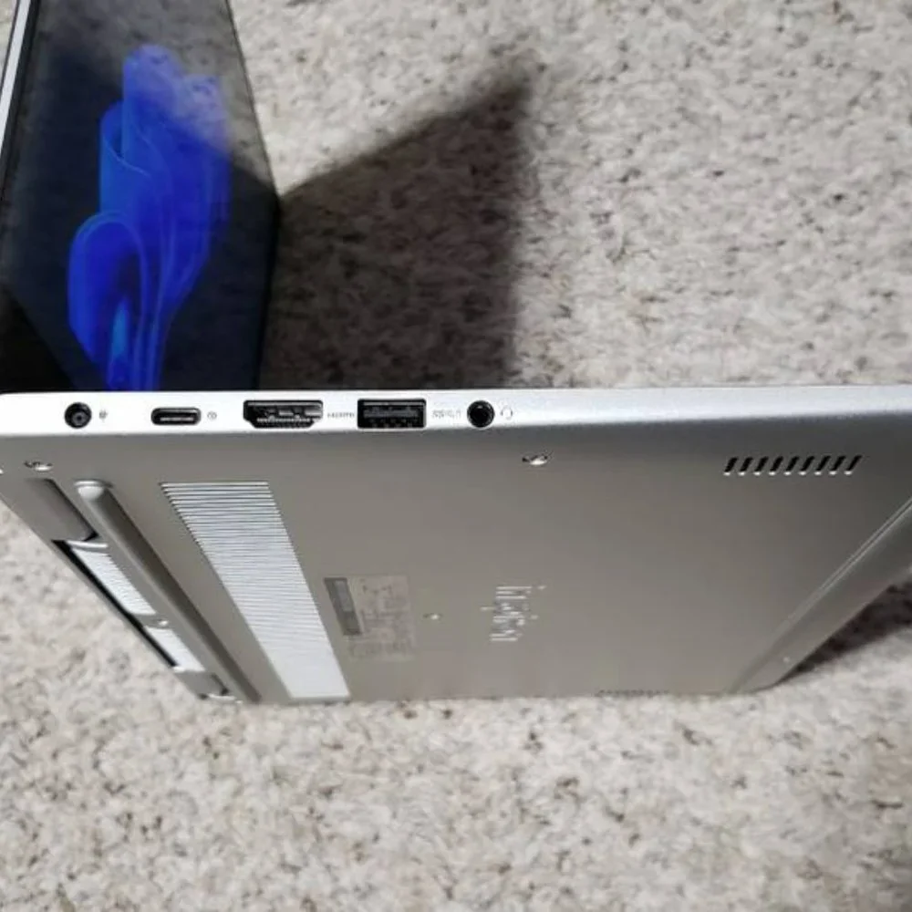 Dell Inspiron 7370 FHD TOUCH Laptop - i5-8250U CPU✔8GB RAM✔1TB SSD✔WIN 11